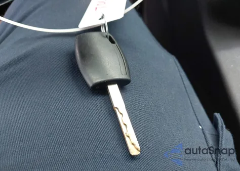 2014 Ford Focus Se из США, поврежденный, VIN 1FADP3K2XEL320225